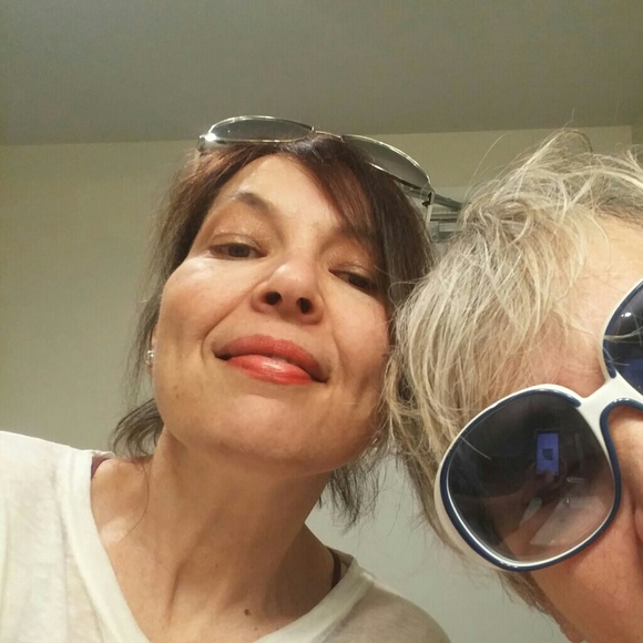 Meet your Posher, Hi! I'm Tamara Posh Ambassador - Picture 10 of 12